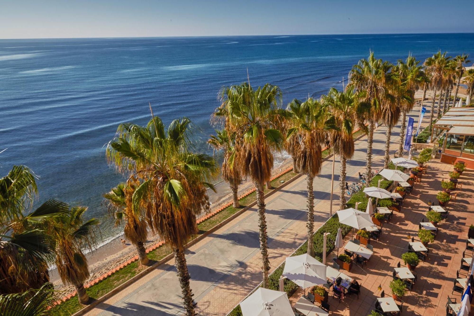 Sunway Playa Golf & Spa Sitges Hotell Exteriör bild